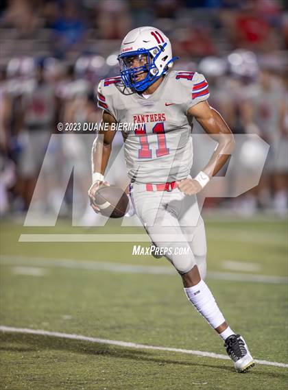 Thumbnail 1 in Christian Brothers vs Bartlett (Scrimmage) photogallery.