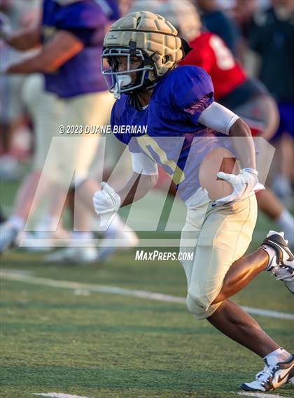 Thumbnail 2 in Christian Brothers vs Bartlett (Scrimmage) photogallery.