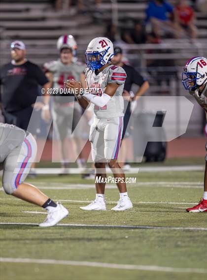 Thumbnail 3 in Christian Brothers vs Bartlett (Scrimmage) photogallery.