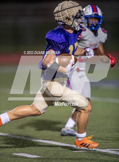 Thumbnail 3 in Christian Brothers vs Bartlett (Scrimmage) photogallery.