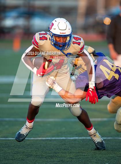 Thumbnail 2 in Christian Brothers vs Bartlett (Scrimmage) photogallery.