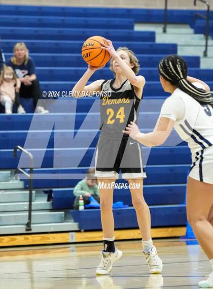 Thumbnail 1 in Golden vs Dakota Ridge (Jeffco 4A/5A Mini Tournament photogallery.