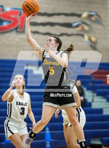 Thumbnail 1 in Golden vs Dakota Ridge (Jeffco 4A/5A Mini Tournament photogallery.