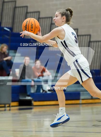 Thumbnail 3 in Golden vs Dakota Ridge (Jeffco 4A/5A Mini Tournament photogallery.