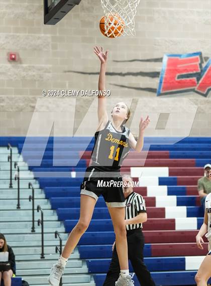 Thumbnail 2 in Golden vs Dakota Ridge (Jeffco 4A/5A Mini Tournament photogallery.