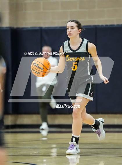 Thumbnail 2 in Golden vs Dakota Ridge (Jeffco 4A/5A Mini Tournament photogallery.