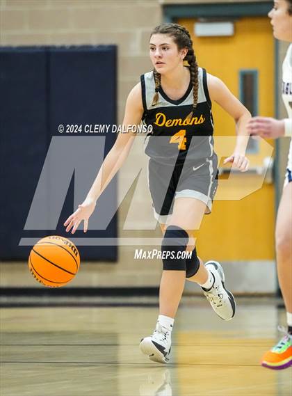 Thumbnail 3 in Golden vs Dakota Ridge (Jeffco 4A/5A Mini Tournament photogallery.