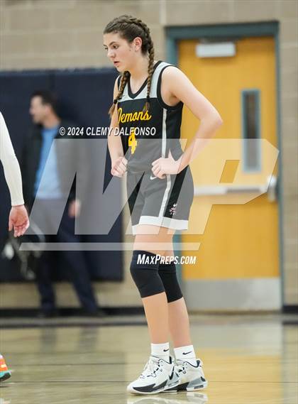 Thumbnail 1 in Golden vs Dakota Ridge (Jeffco 4A/5A Mini Tournament photogallery.