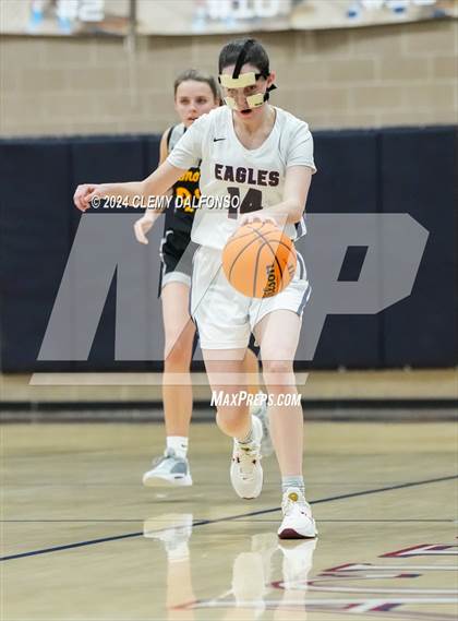 Thumbnail 1 in Golden vs Dakota Ridge (Jeffco 4A/5A Mini Tournament photogallery.