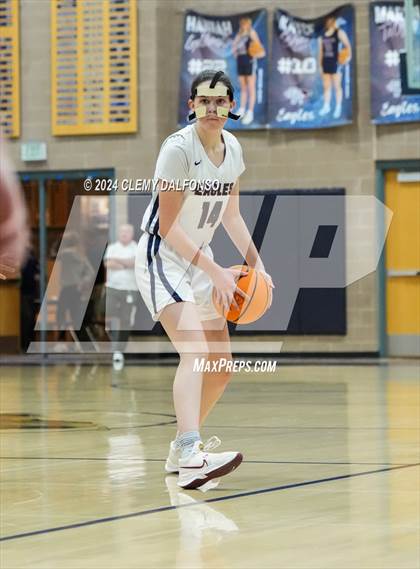 Thumbnail 1 in Golden vs Dakota Ridge (Jeffco 4A/5A Mini Tournament photogallery.