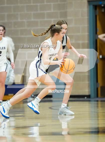 Thumbnail 1 in Golden vs Dakota Ridge (Jeffco 4A/5A Mini Tournament photogallery.