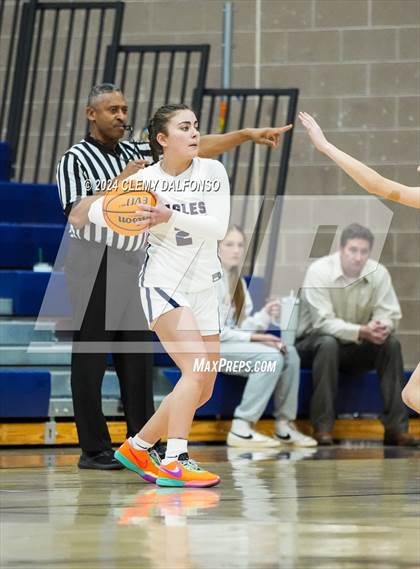 Thumbnail 3 in Golden vs Dakota Ridge (Jeffco 4A/5A Mini Tournament photogallery.