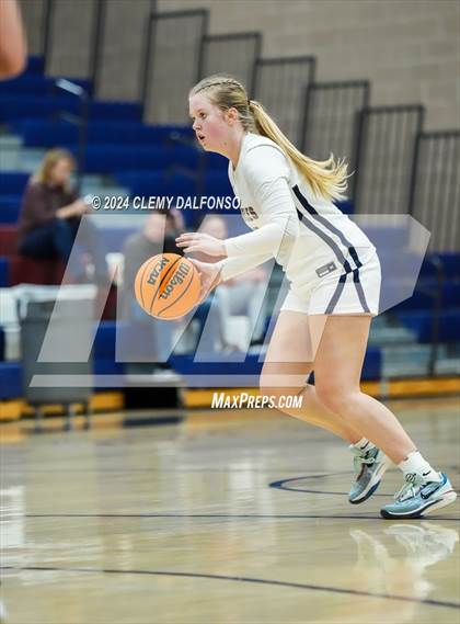 Thumbnail 3 in Golden vs Dakota Ridge (Jeffco 4A/5A Mini Tournament photogallery.
