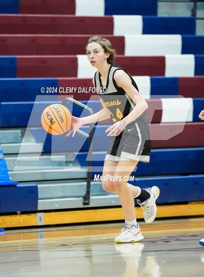 Thumbnail 2 in Golden vs Dakota Ridge (Jeffco 4A/5A Mini Tournament photogallery.