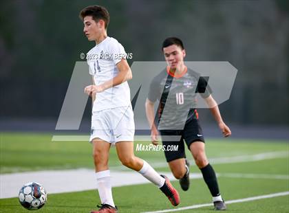 Thumbnail 3 in Grand Oaks vs College Park photogallery.