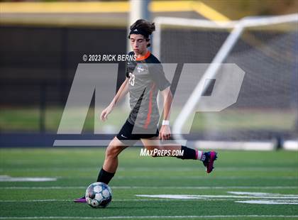 Thumbnail 1 in Grand Oaks vs College Park photogallery.