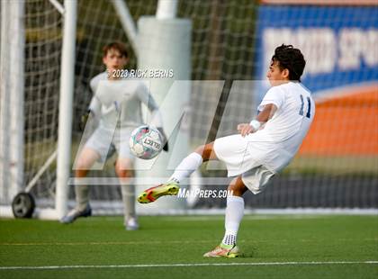 Thumbnail 3 in Grand Oaks vs College Park photogallery.