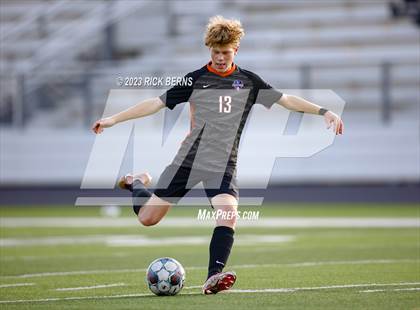 Thumbnail 1 in Grand Oaks vs College Park photogallery.