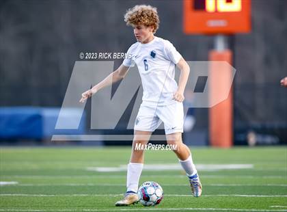 Thumbnail 1 in Grand Oaks vs College Park photogallery.