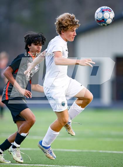 Thumbnail 3 in Grand Oaks vs College Park photogallery.