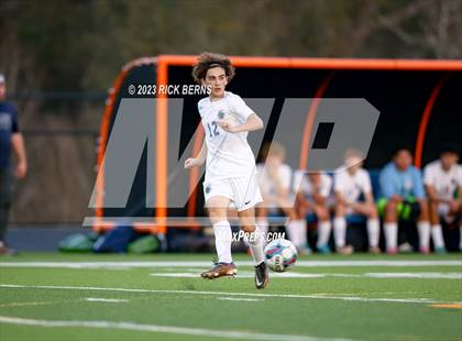 Thumbnail 3 in Grand Oaks vs College Park photogallery.