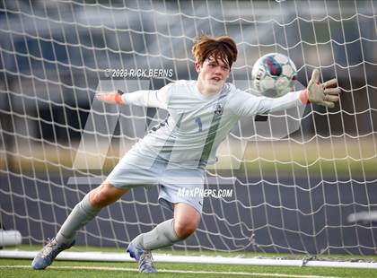 Thumbnail 1 in Grand Oaks vs College Park photogallery.
