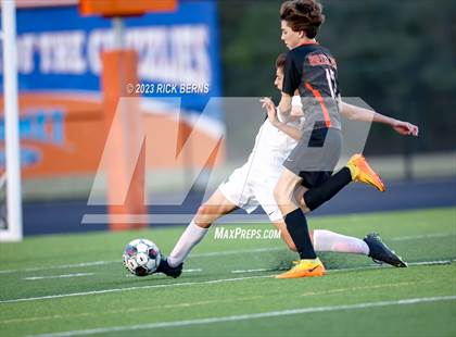 Thumbnail 3 in Grand Oaks vs College Park photogallery.