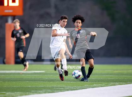 Thumbnail 1 in Grand Oaks vs College Park photogallery.