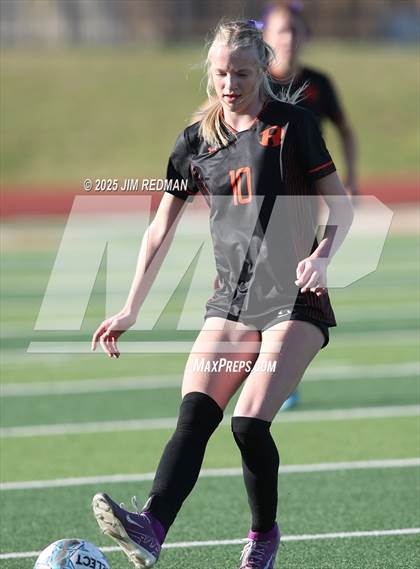 Thumbnail 2 in Rockwall vs. Sachse photogallery.