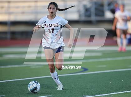 Thumbnail 3 in Rockwall vs. Sachse photogallery.