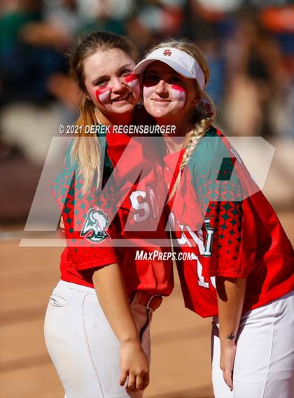 Thumbnail 2 in Mountain Vista vs Smoky Hill (CHSAA 5A Playoff Rd 1) photogallery.