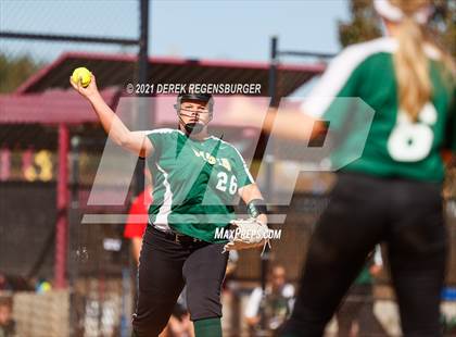 Thumbnail 3 in Mountain Vista vs Smoky Hill (CHSAA 5A Playoff Rd 1) photogallery.