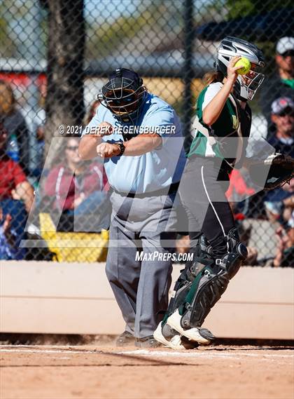 Thumbnail 1 in Mountain Vista vs Smoky Hill (CHSAA 5A Playoff Rd 1) photogallery.