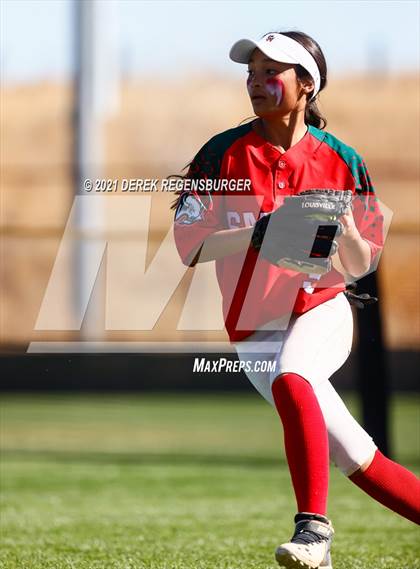 Thumbnail 3 in Mountain Vista vs Smoky Hill (CHSAA 5A Playoff Rd 1) photogallery.