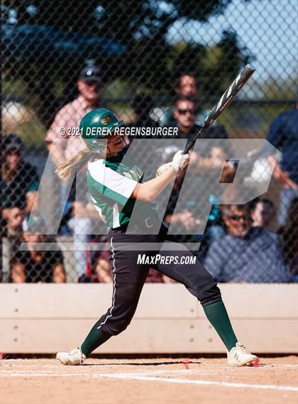 Thumbnail 3 in Mountain Vista vs Smoky Hill (CHSAA 5A Playoff Rd 1) photogallery.