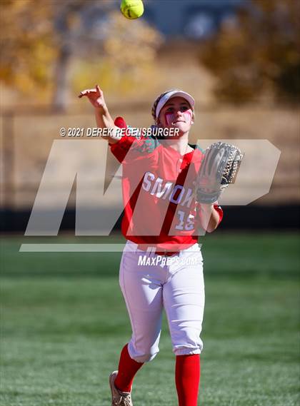 Thumbnail 1 in Mountain Vista vs Smoky Hill (CHSAA 5A Playoff Rd 1) photogallery.