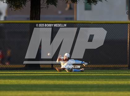 Thumbnail 2 in Clovis @ Clovis North photogallery.
