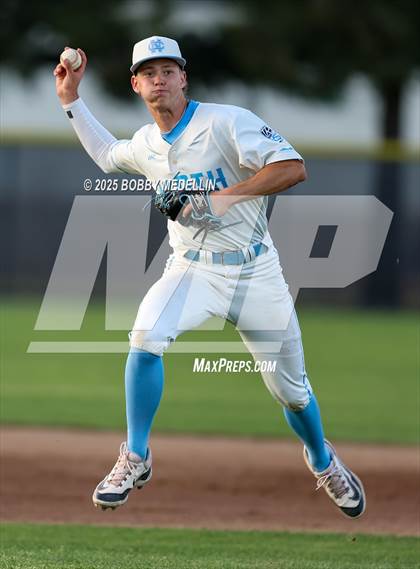 Thumbnail 2 in Clovis @ Clovis North photogallery.
