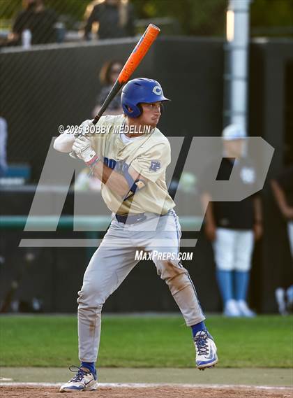 Thumbnail 1 in Clovis @ Clovis North photogallery.
