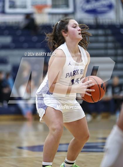 Thumbnail 3 in Park Hill South vs Helias (Sophie Cunningham Classic) photogallery.