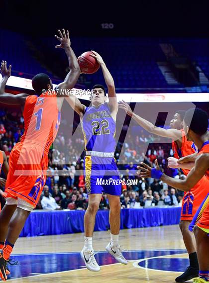 Thumbnail 2 in Brookfield vs. Bloomfield (CIAC Class M Final) photogallery.