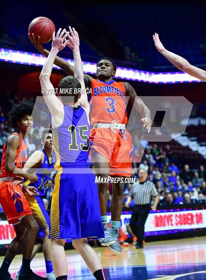 Thumbnail 1 in Brookfield vs. Bloomfield (CIAC Class M Final) photogallery.