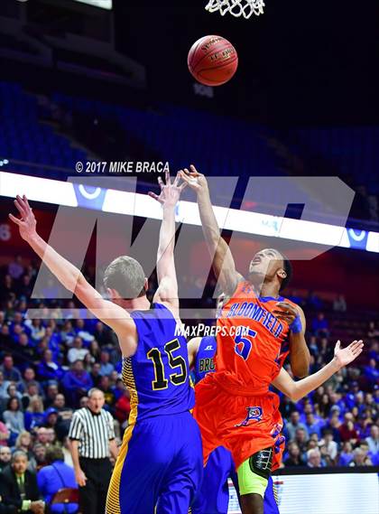 Thumbnail 1 in Brookfield vs. Bloomfield (CIAC Class M Final) photogallery.