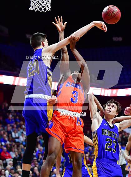 Thumbnail 1 in Brookfield vs. Bloomfield (CIAC Class M Final) photogallery.