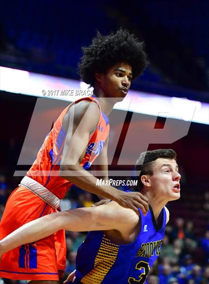 Thumbnail 3 in Brookfield vs. Bloomfield (CIAC Class M Final) photogallery.
