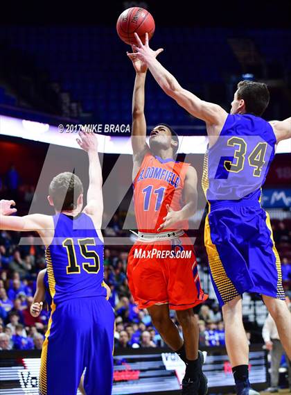 Thumbnail 2 in Brookfield vs. Bloomfield (CIAC Class M Final) photogallery.