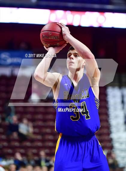 Thumbnail 1 in Brookfield vs. Bloomfield (CIAC Class M Final) photogallery.