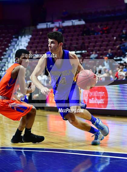 Thumbnail 2 in Brookfield vs. Bloomfield (CIAC Class M Final) photogallery.