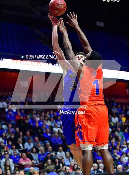Thumbnail 2 in Brookfield vs. Bloomfield (CIAC Class M Final) photogallery.