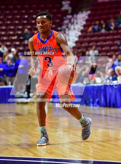 Thumbnail 2 in Brookfield vs. Bloomfield (CIAC Class M Final) photogallery.